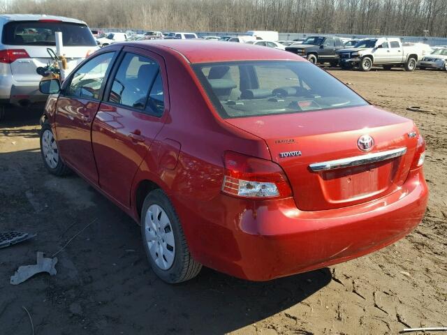 JTDBT903994052506 - 2009 TOYOTA YARIS RED photo 3