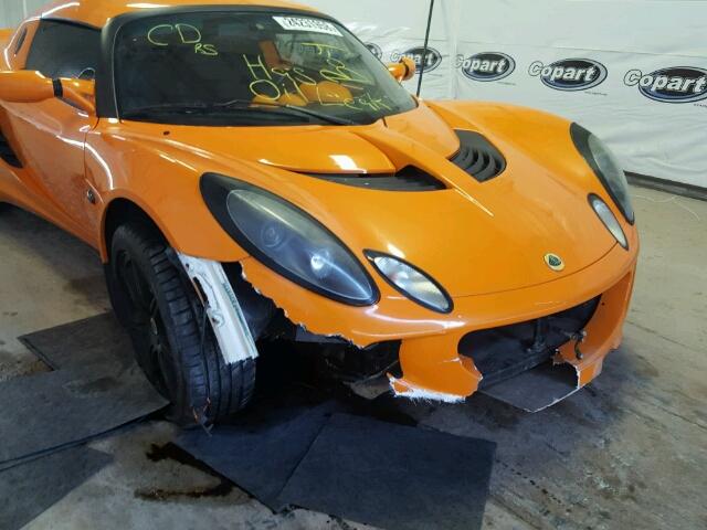 SCCPC11185HL32360 - 2005 LOTUS ELISE ORANGE photo 9