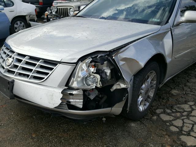 1G6KD57YX6U119894 - 2006 CADILLAC DTS SILVER photo 9