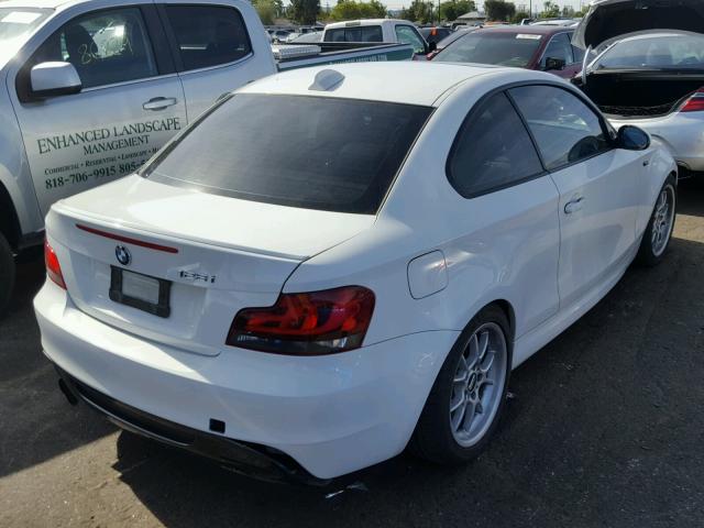 WBAUP73549VF06993 - 2009 BMW 128 I WHITE photo 4