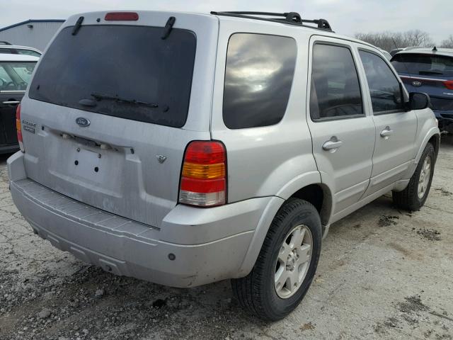 1FMCU04196KC74150 - 2006 FORD ESCAPE LIM SILVER photo 4