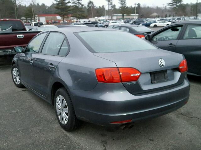 3VW2K7AJ6CM467683 - 2012 VOLKSWAGEN JETTA BASE 灰色 照片 3