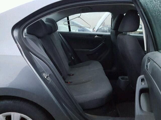 3VW2K7AJ6CM467683 - 2012 VOLKSWAGEN JETTA BASE 灰色 照片 6