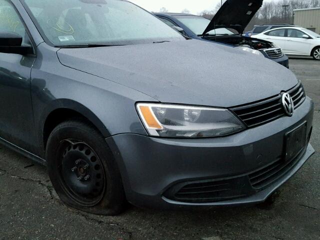 3VW2K7AJ6CM467683 - 2012 VOLKSWAGEN JETTA BASE 灰色 照片 9