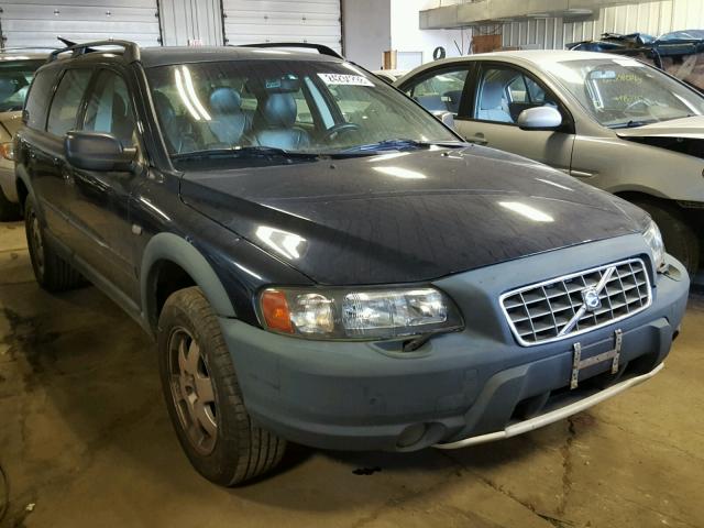 YV1SZ58D321080971 - 2002 VOLVO V70 XC BLUE photo 1