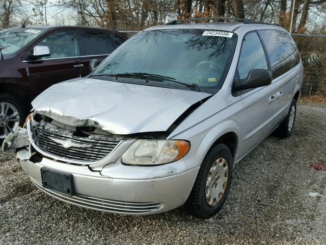 2C4GP44331R280221 - 2001 CHRYSLER TOWN & COU SILVER photo 2