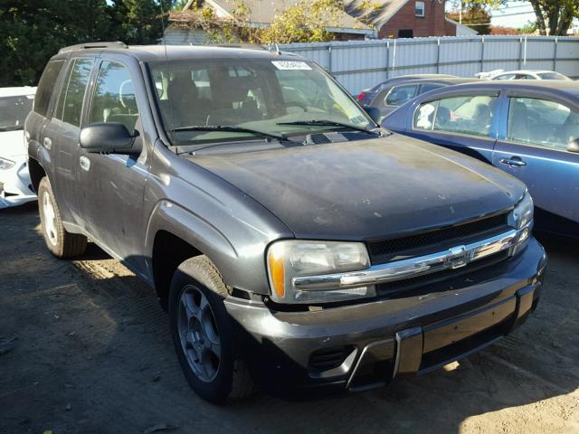 1GNDS13S562361842 - 2006 CHEVROLET TRAILBLAZE GREEN photo 1