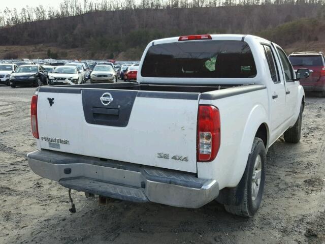 1N6AD0EV8AC445161 - 2010 NISSAN FRONTIER C WHITE photo 4