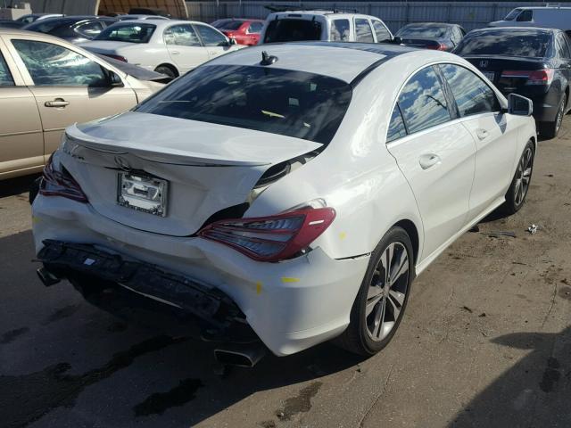 WDDSJ4EB8EN040155 - 2014 MERCEDES-BENZ CLA 250 WHITE photo 4