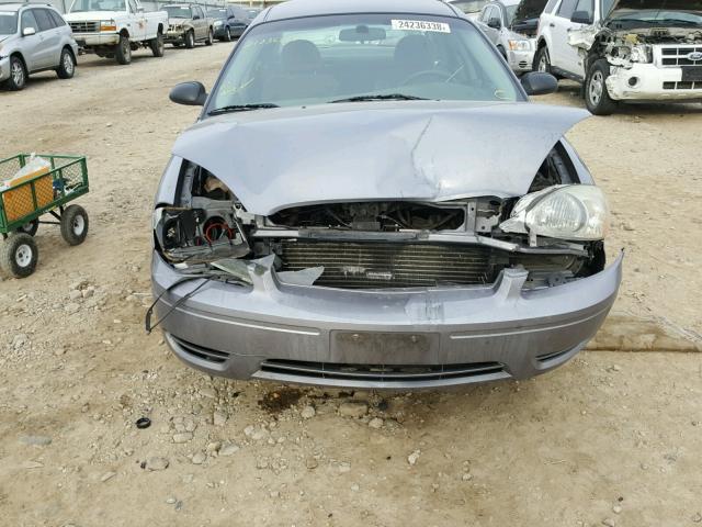 1FAFP53266A178617 - 2006 FORD TAURUS SE GRAY photo 9