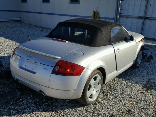 TRUUT28N321008553 - 2002 AUDI TT QUATTRO SILVER photo 4