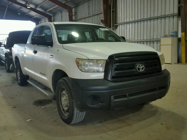 5TFRM5F18AX007666 - 2010 TOYOTA TUNDRA DOU WHITE photo 1