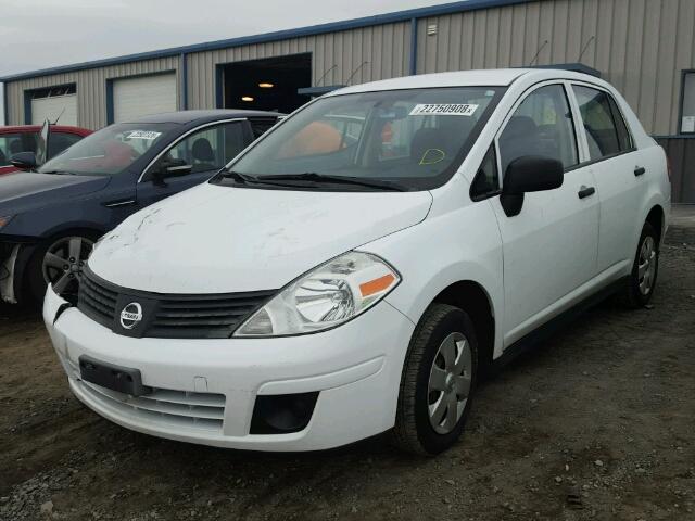 3N1CC1AP3AL358013 - 2010 NISSAN VERSA S WHITE photo 2