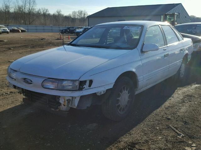 1FALP5348PG118485 - 1993 FORD TAURUS LX WHITE photo 2