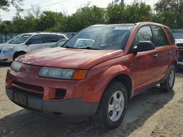 5GZCZ23D22S811754 - 2002 SATURN VUE ORANGE photo 2