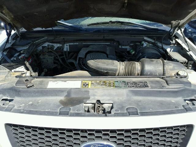 1FTRF17W02NA05923 - 2002 FORD F150 WHITE photo 7