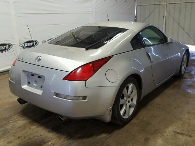 JN1AZ34D95M605016 - 2005 NISSAN 350Z COUPE SILVER photo 4