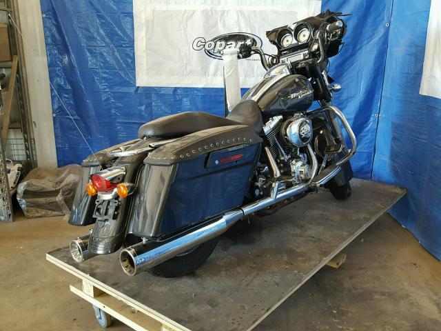 1HD1KBW176Y707356 - 2006 HARLEY-DAVIDSON FLHXI BLACK photo 4