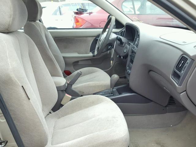 KMHDN46D65U960598 - 2005 HYUNDAI ELANTRA GL GOLD photo 5