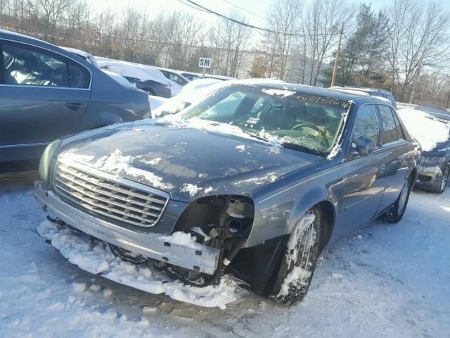 1G6KD54Y44U112666 - 2004 CADILLAC DEVILLE GRAY photo 2