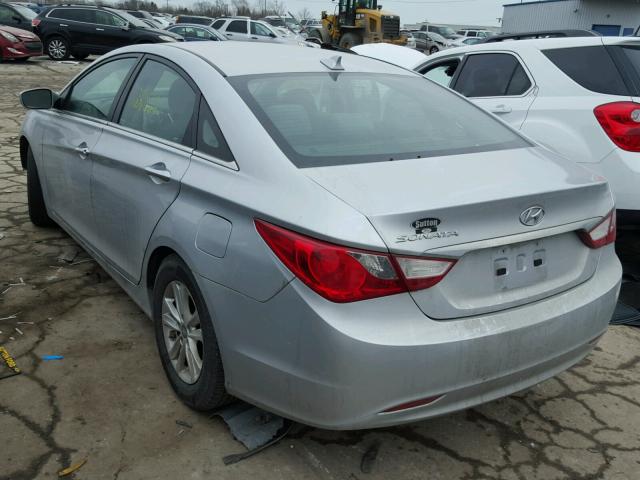 5NPEB4AC9DH722771 - 2013 HYUNDAI SONATA GLS SILVER photo 3