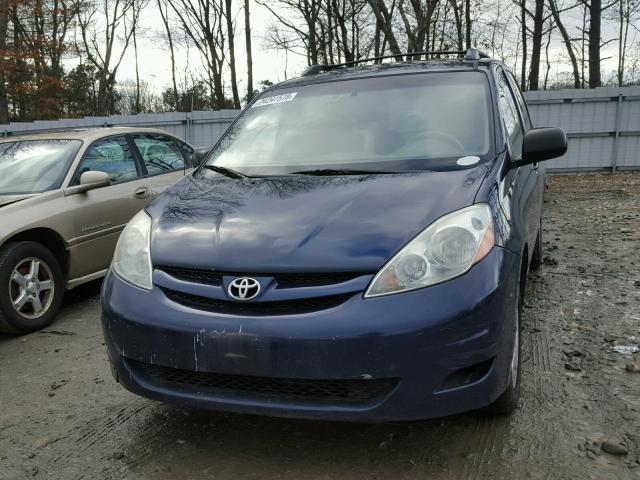 5TDBA23C46S055581 - 2006 TOYOTA SIENNA LE BLUE photo 9