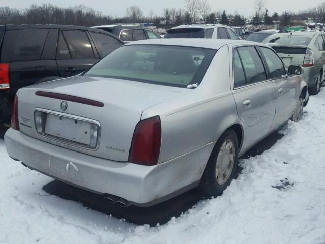 1G6KD54Y9YU256039 - 2000 CADILLAC DEVILLE SILVER photo 4