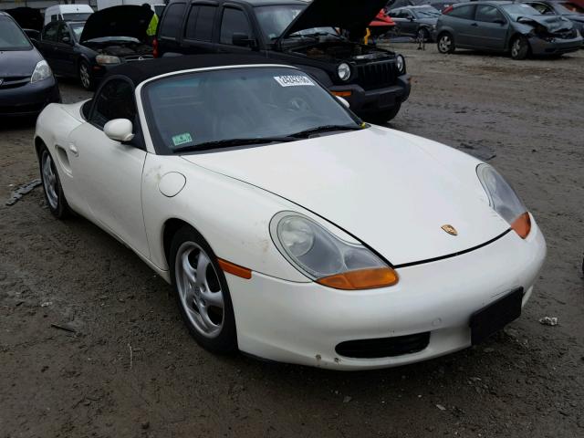 WP0CA2984YU627108 - 2000 PORSCHE BOXSTER WHITE photo 1