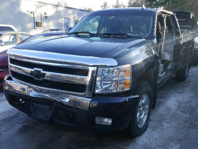 1GCEK190X7Z557965 - 2007 CHEVROLET SILVERADO BLUE photo 2