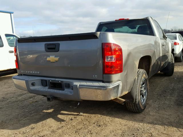 1GCEC14X68Z173264 - 2008 CHEVROLET SILVERADO GOLD photo 4