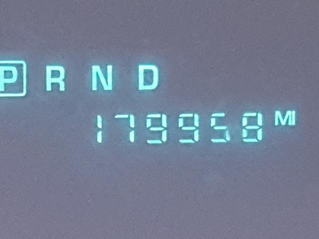 2C8GF48415R524801 - 2005 CHRYSLER PACIFICA 银色 照片 8