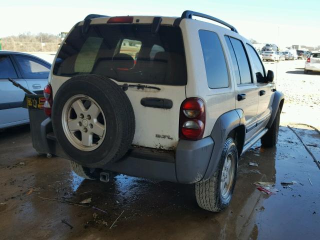 1J4GL48K95W601120 - 2005 JEEP LIBERTY SP WHITE photo 4