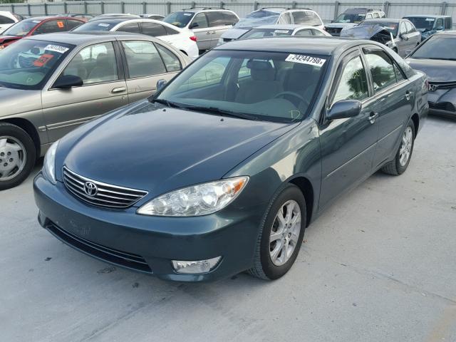 4T1BE32K16U131767 - 2006 TOYOTA CAMRY LE GREEN photo 2