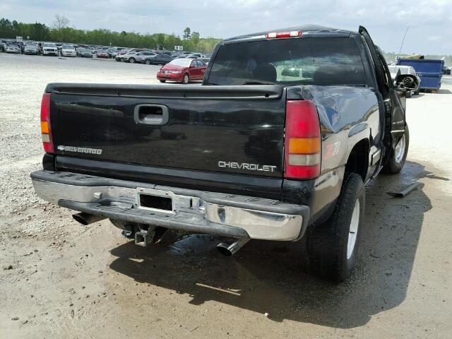 2GCEK19T9X1297142 - 1999 CHEVROLET SILVERADO BLACK photo 4