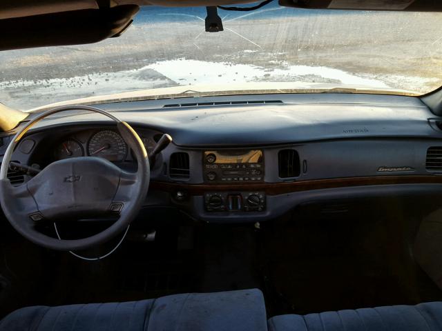 2G1WF55K029303622 - 2002 CHEVROLET IMPALA 白色 照片 9