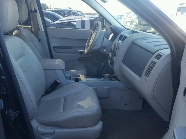 1FMCU03158KD50676 - 2008 FORD ESCAPE XLT BLACK photo 5