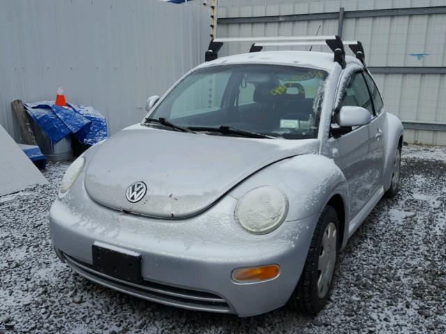 3VWBC21C9XM459438 - 1999 VOLKSWAGEN NEW BEETLE SILVER photo 2