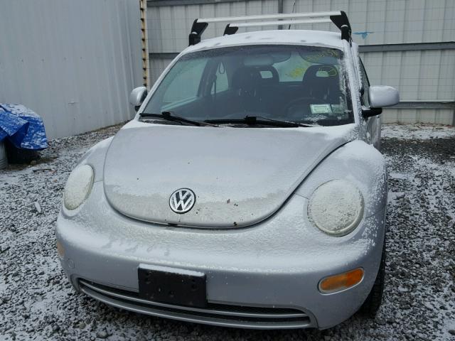 3VWBC21C9XM459438 - 1999 VOLKSWAGEN NEW BEETLE SILVER photo 9