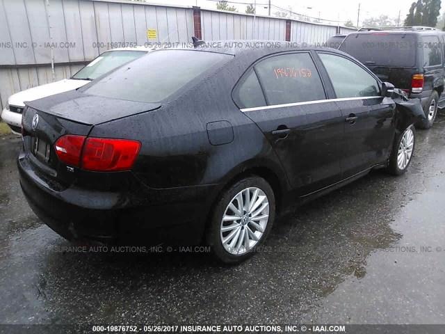 3VW3L7AJ8DM271389 - 2013 VOLKSWAGEN JETTA TDI BLACK photo 3