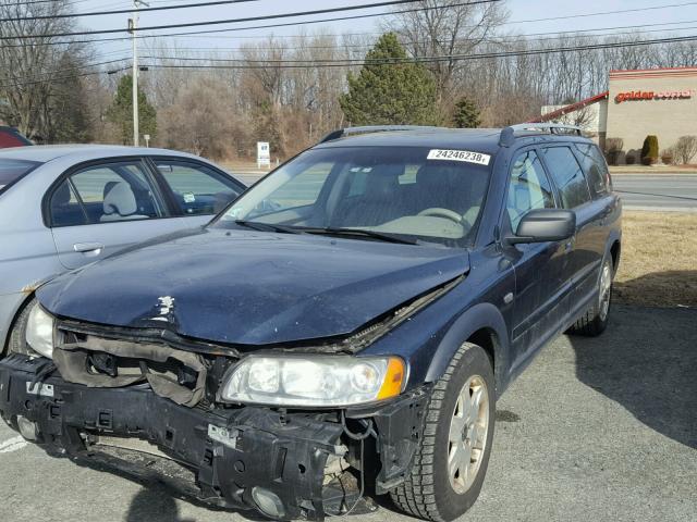 YV1SZ592451175251 - 2005 VOLVO XC70 BLUE photo 2