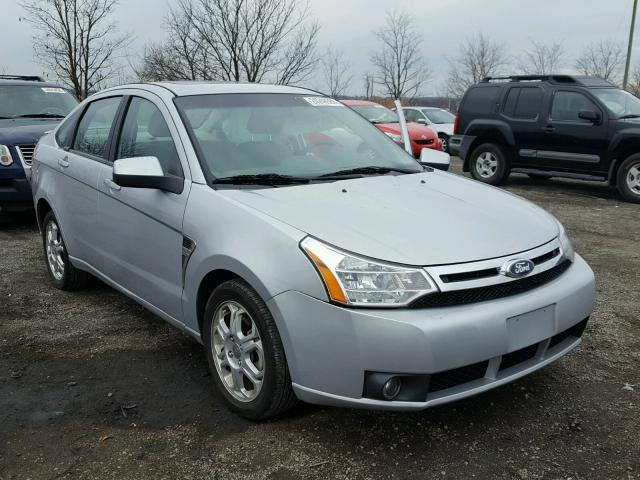 1FAHP35N58W149734 - 2008 FORD FOCUS SE SILVER photo 1