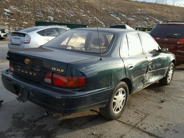 JT2GK13E0S0076786 - 1995 TOYOTA CAMRY XLE GREEN photo 4