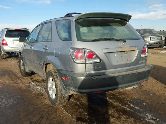 JTJHF10U210172040 - 2001 LEXUS RX 300 GRAY photo 3