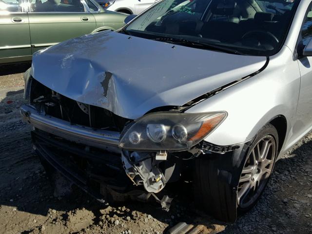 JTKDE3B73A0319465 - 2010 TOYOTA SCION TC 银色 照片 9