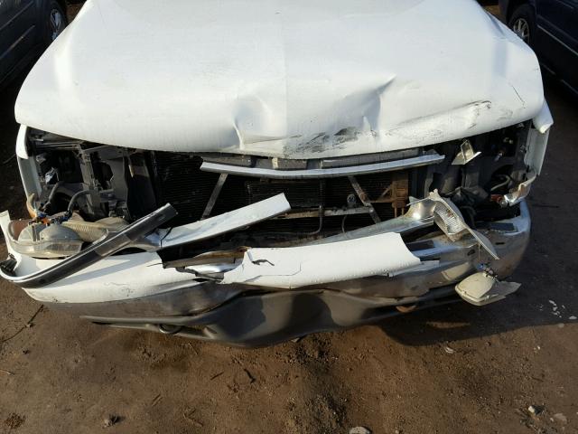 1GNEK13T71J214353 - 2001 CHEVROLET TAHOE K150 WHITE photo 7