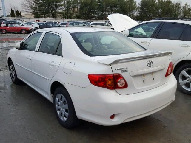 2T1BU4EE1AC268894 - 2010 TOYOTA COROLLA BA WHITE photo 3