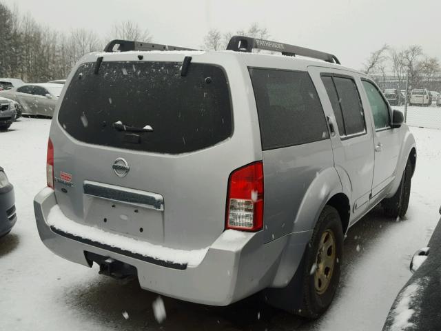 5N1AR18U15C760351 - 2005 NISSAN PATHFINDER SILVER photo 4