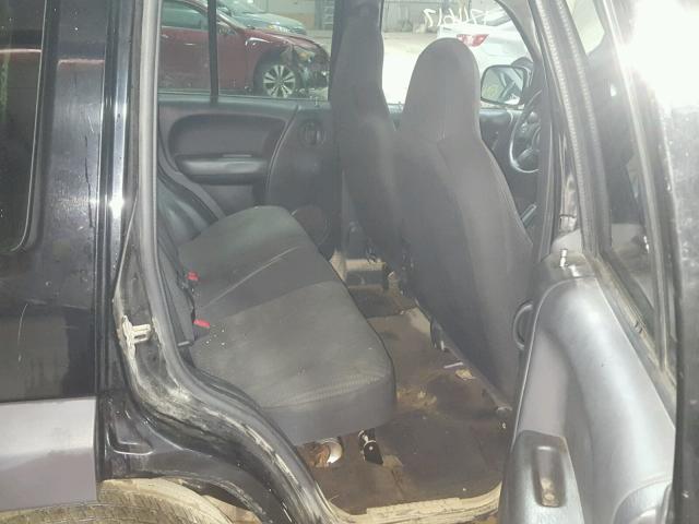 1J4GL48K44W195049 - 2004 JEEP LIBERTY SP BLACK photo 6