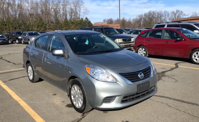 3N1CN7AP8CL942262 - 2012 NISSAN VERSA S GRAY photo 1