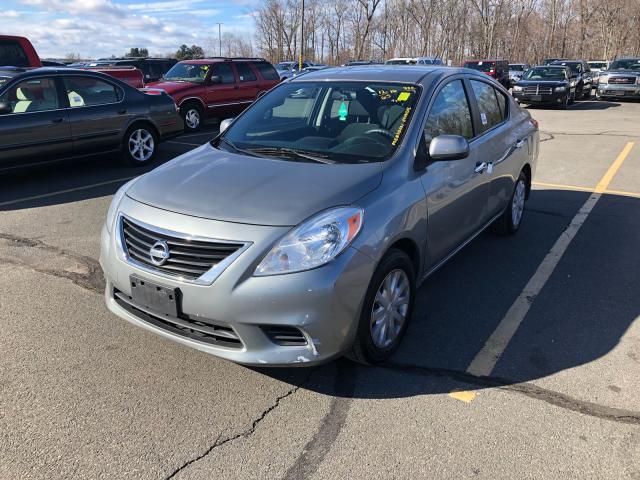 3N1CN7AP8CL942262 - 2012 NISSAN VERSA S GRAY photo 2